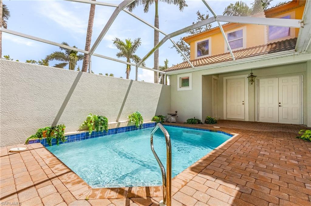 CASA DEL LAGO - Residential