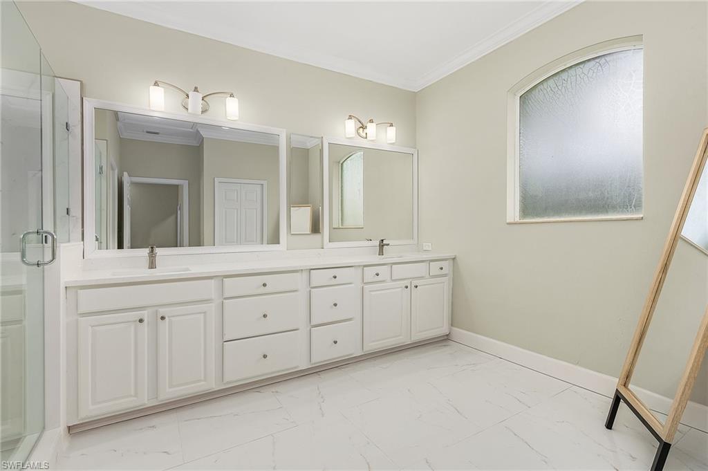 CASA DEL LAGO - Residential