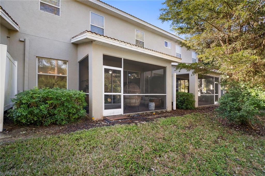 SOMERSET TOWNHOMES - Residential