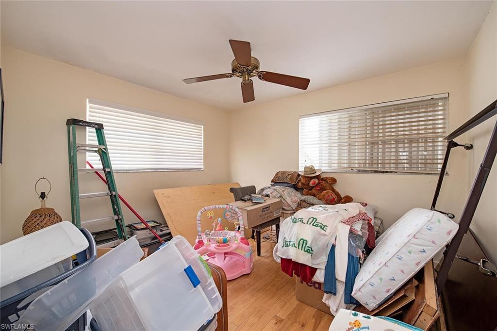 LAKE PARK - Residential