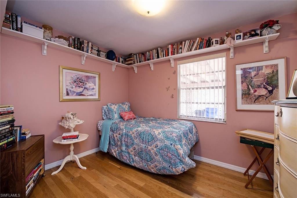 LAKE PARK - Residential