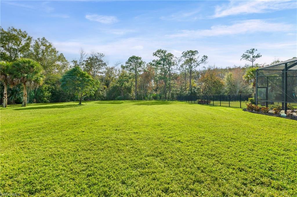 HAMPTON LAKES - Residential