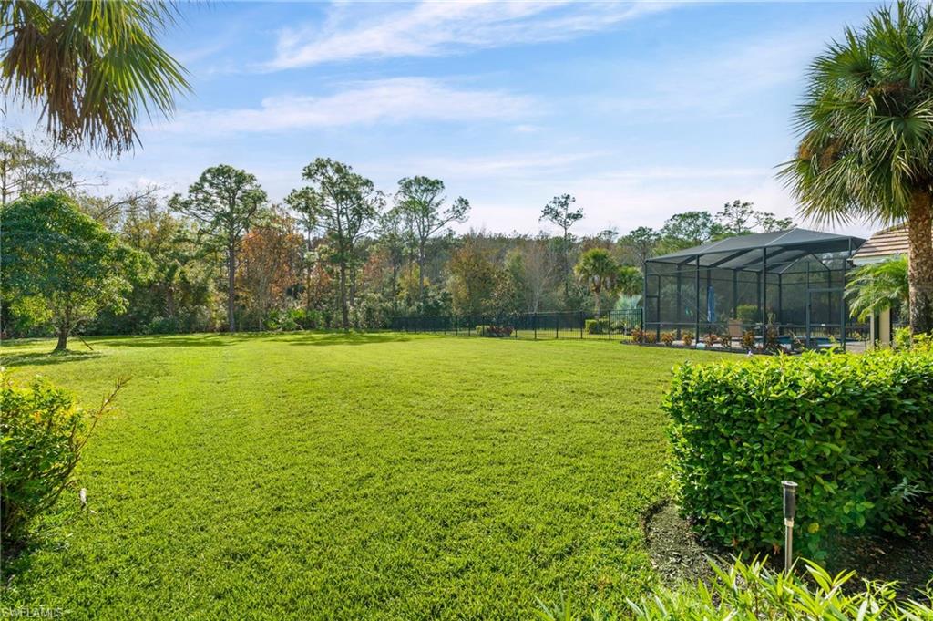 HAMPTON LAKES - Residential