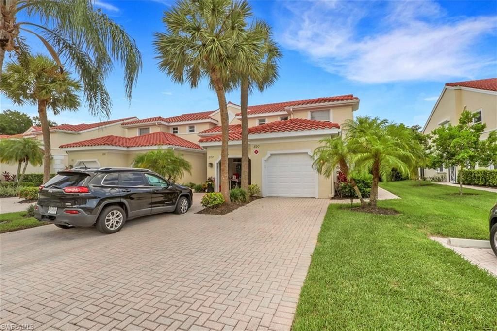 Photo of 890 Eastham WAY #Q102, NAPLES, FL 34104 (MLS # 226021071)