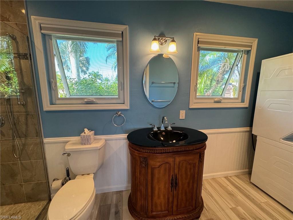 RIVERBEND MOTORCOACH RESORT - Land