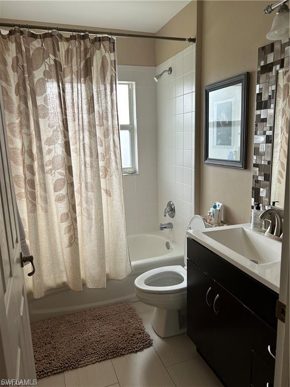 LAKEVIEW AT CARLTON LAKES - Residential Lease