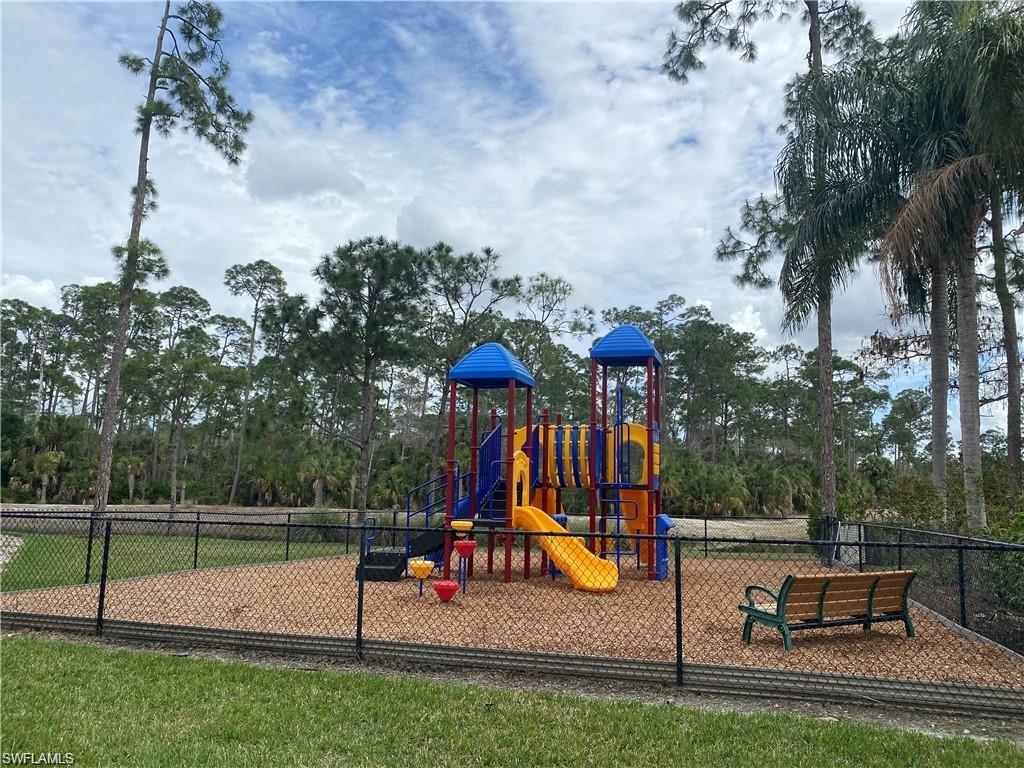 LAKEVIEW AT CARLTON LAKES - Residential Lease