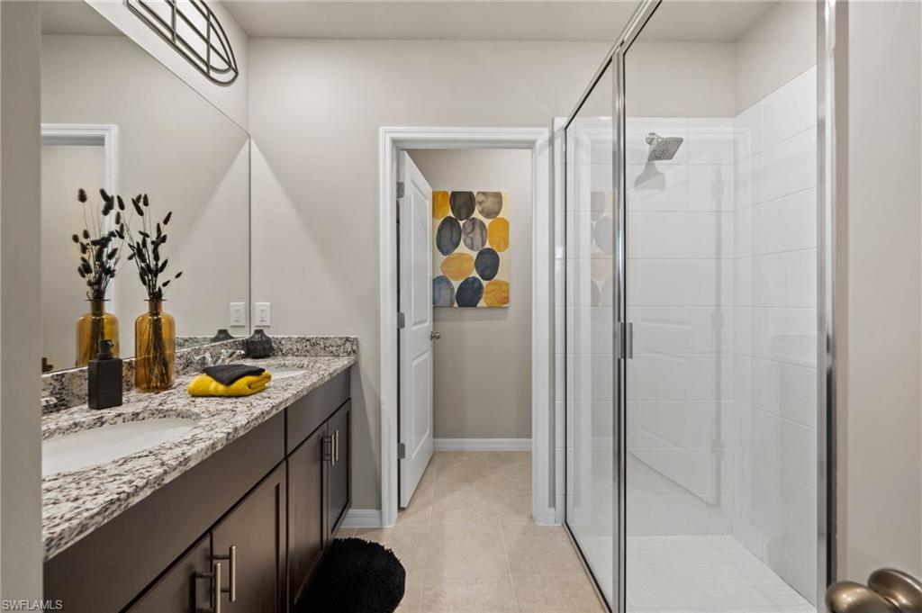 CRESCENT GROVE - Residential