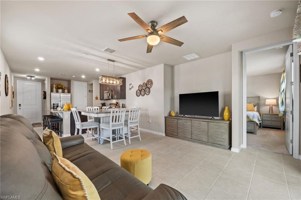 CRESCENT GROVE - Residential