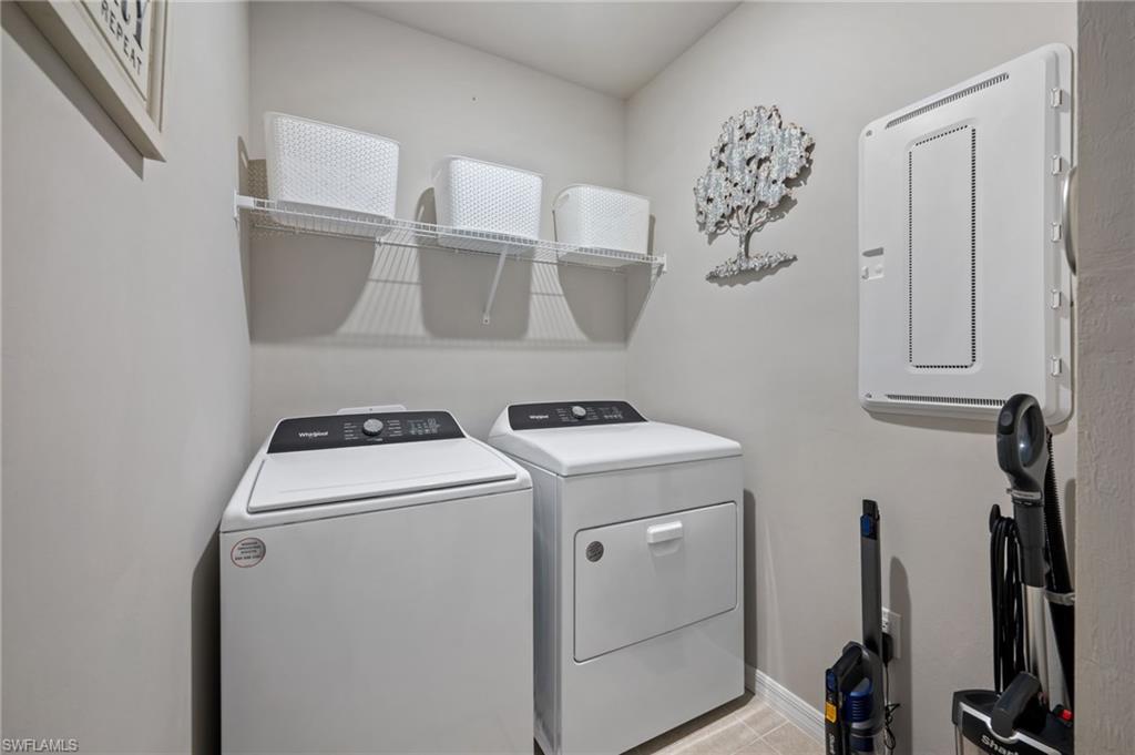 CRESCENT GROVE - Residential