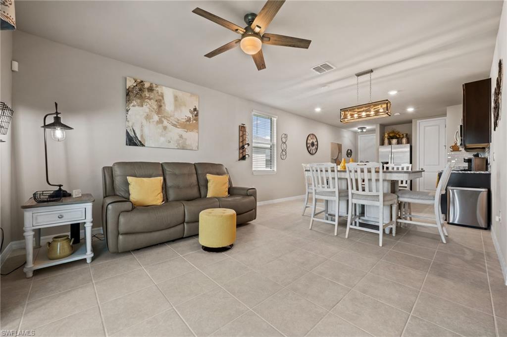 CRESCENT GROVE - Residential