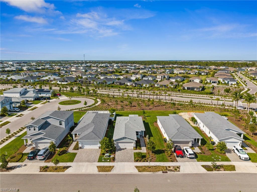 CRESCENT GROVE - Residential