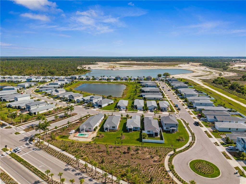 CRESCENT GROVE - Residential