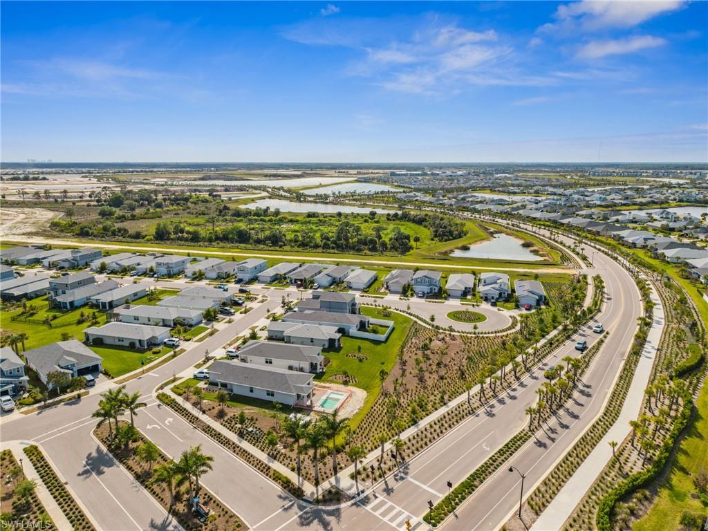 CRESCENT GROVE - Residential