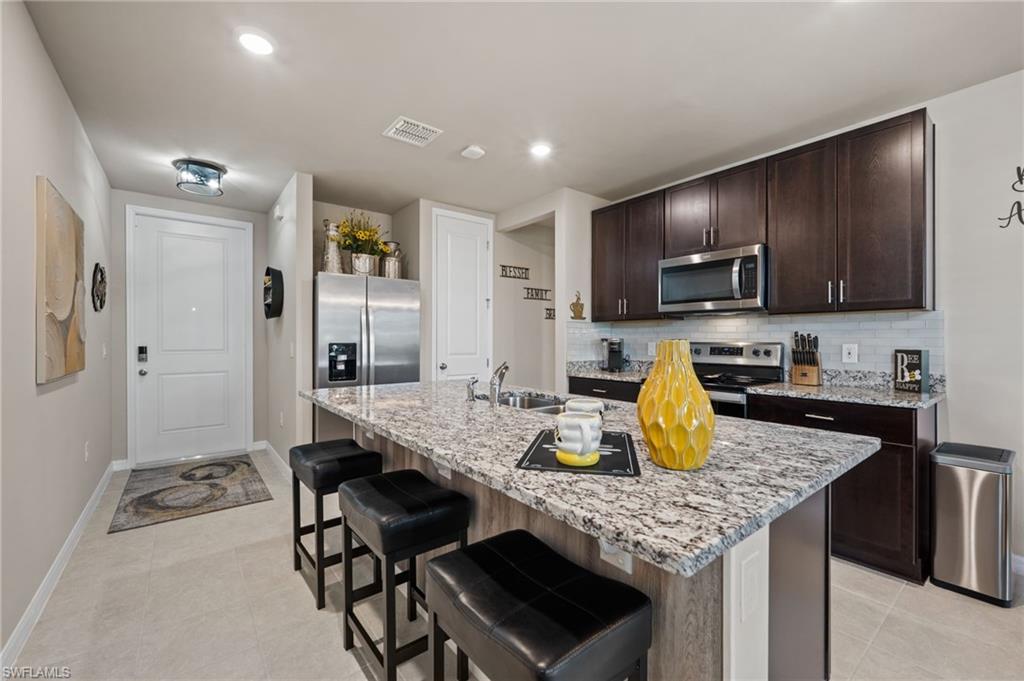 CRESCENT GROVE - Residential