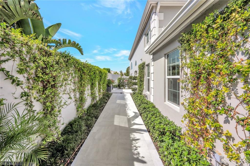 VILLA LANTANA - Residential