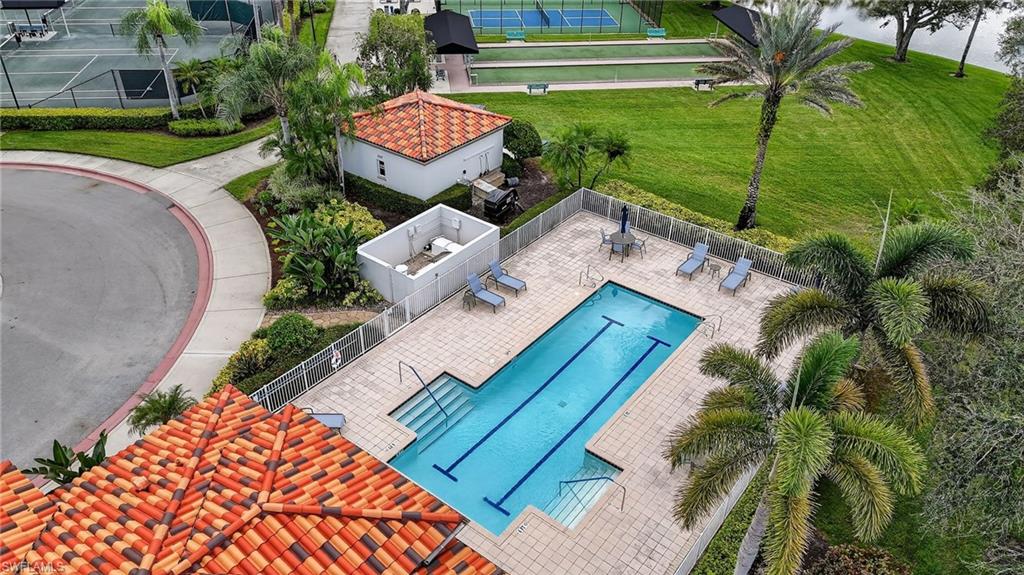 VILLAGE WALK - Residential Lease