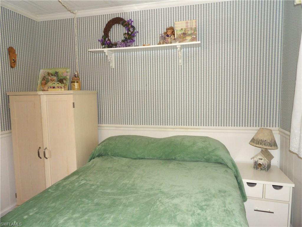 FOREST PARK MOBILE HOME - Residential