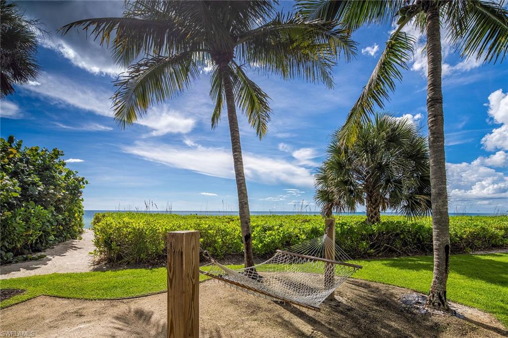 STRAND AT BAY COLONY - Residential