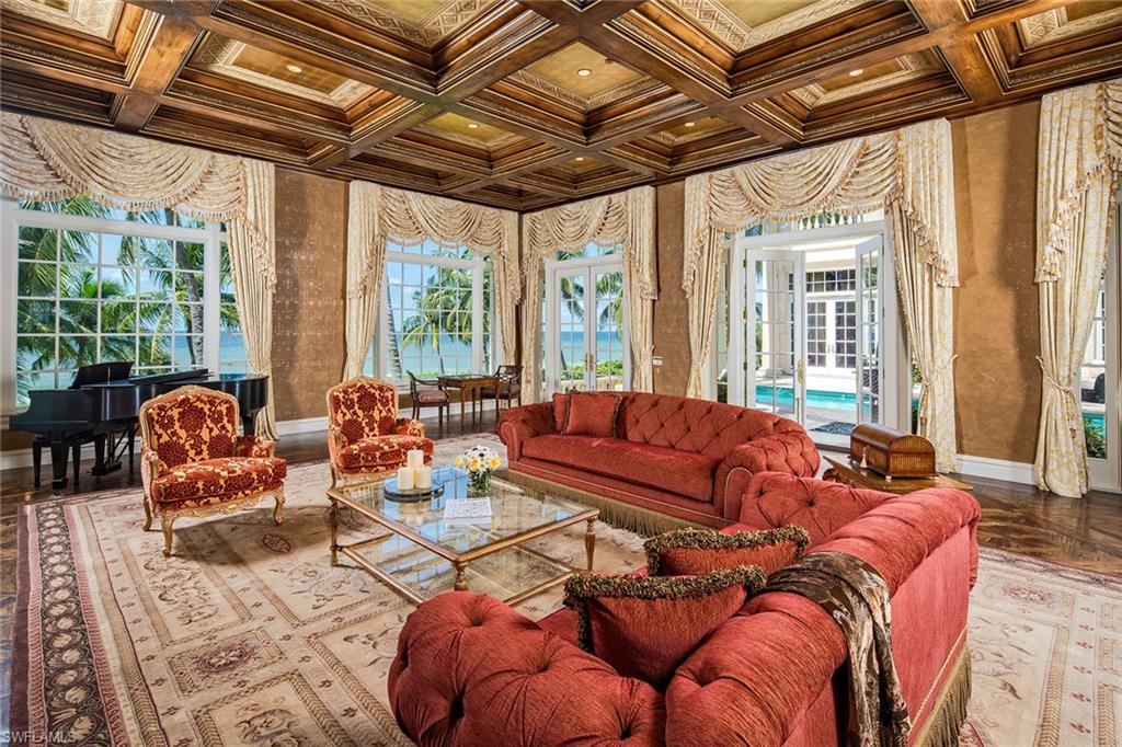 STRAND AT BAY COLONY - Residential