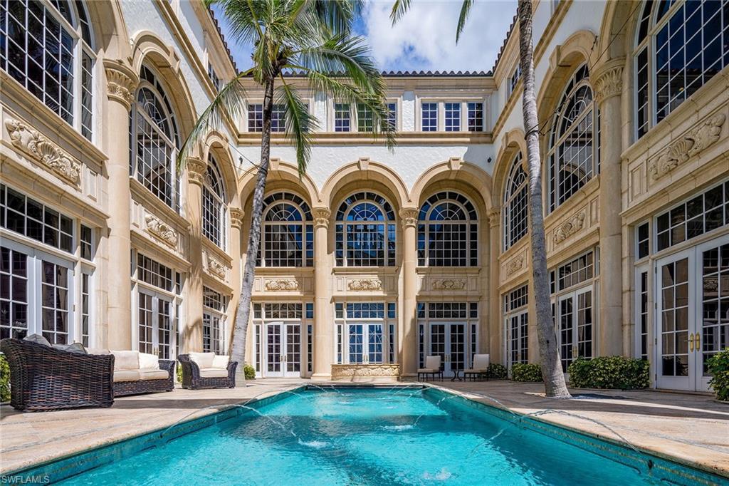 STRAND AT BAY COLONY - Residential