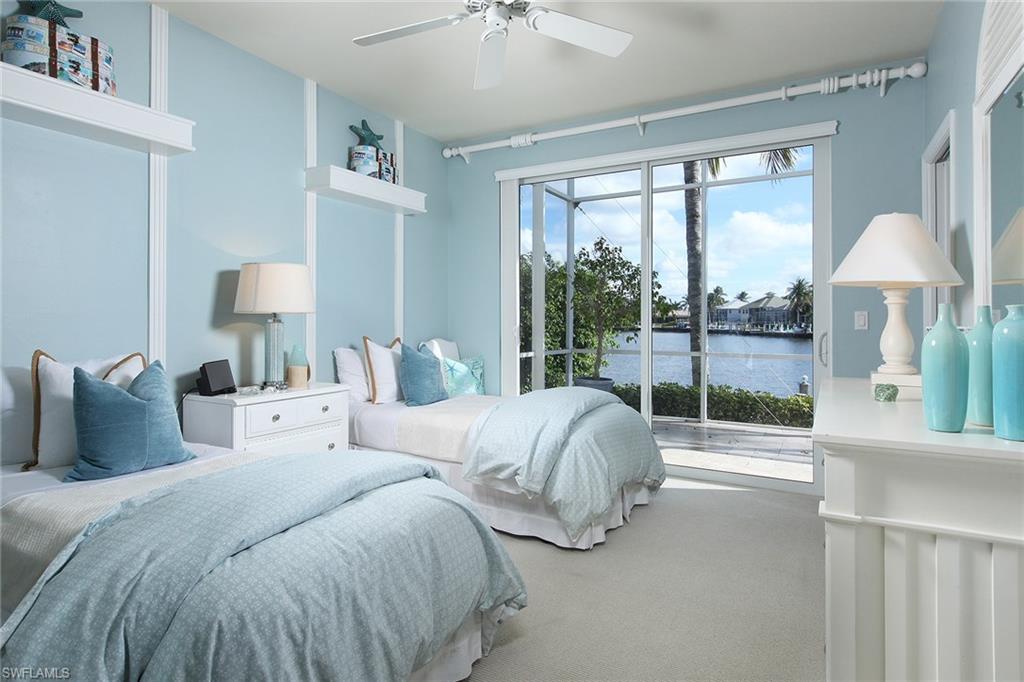 MARCO BEACH - Residential