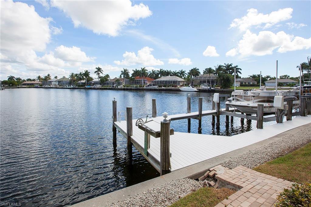 MARCO BEACH - Residential