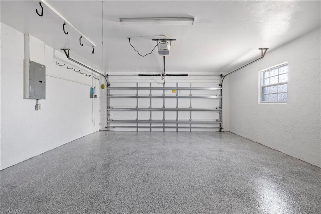 GULF ACRES - Residential