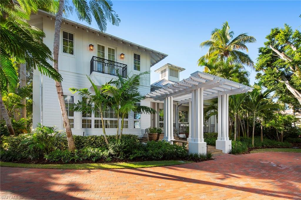 AQUALANE SHORES - Residential