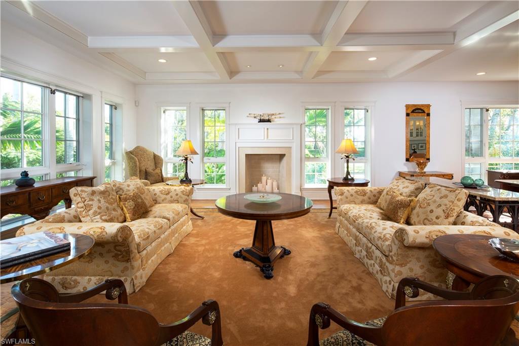 AQUALANE SHORES - Residential