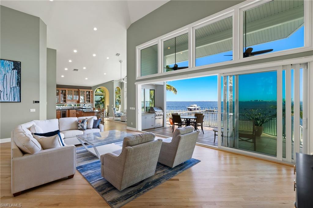 RICHARDSONS O L SUBD - Residential