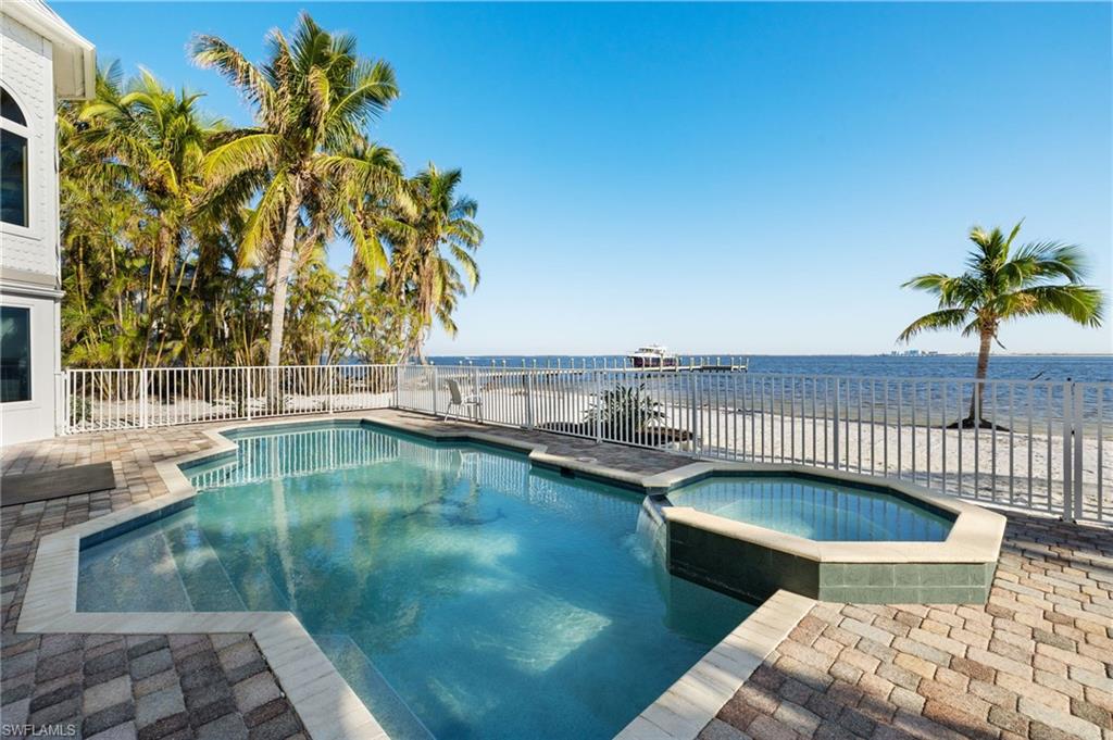 RICHARDSONS O L SUBD - Residential