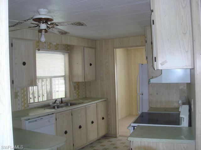 WEST WIND ESTATES - Residential