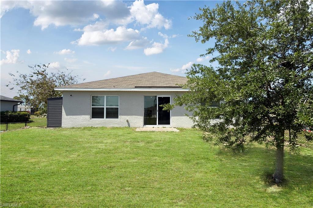 CAPE CORAL - Residential