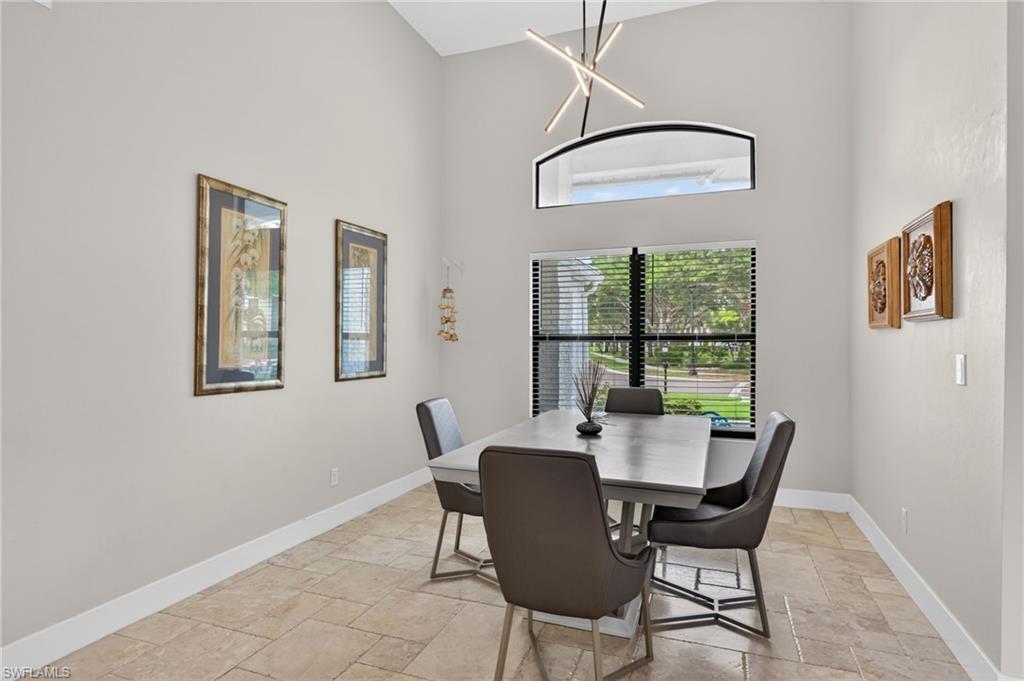 KELLY GREENS - Residential