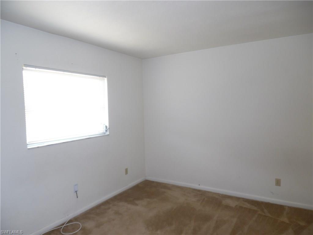 NAPLES PARK - Residential