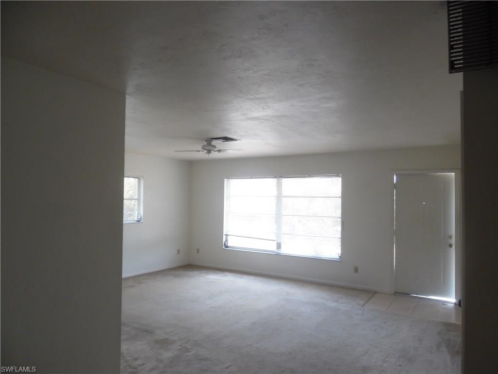 NAPLES PARK - Residential