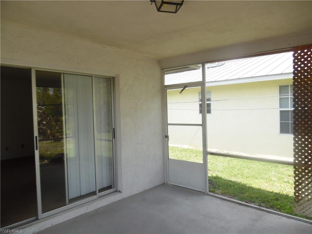 NAPLES PARK - Residential