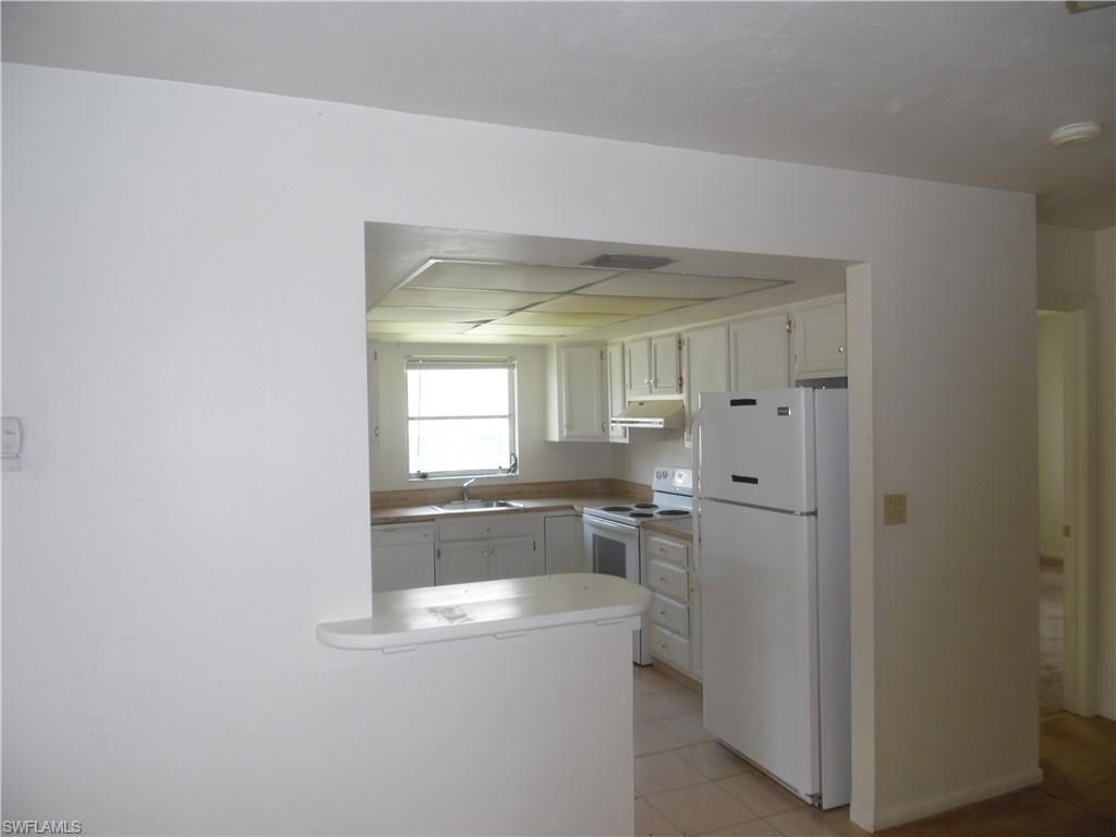 NAPLES PARK - Residential