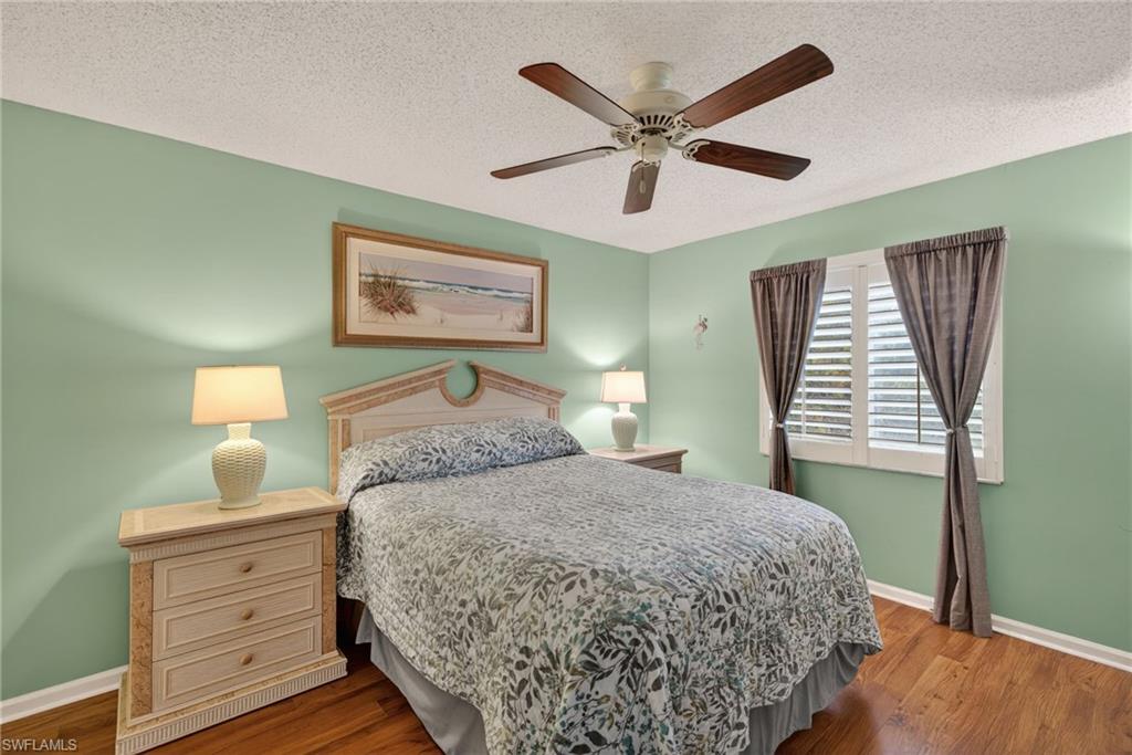 CHATHAM SQUARE - Residential