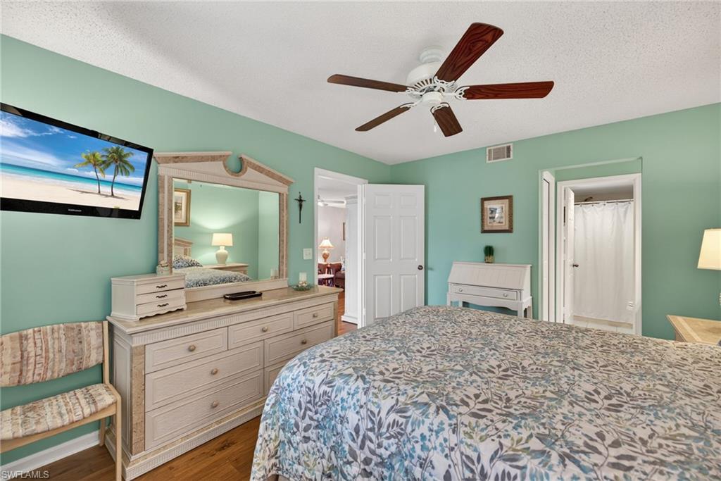 CHATHAM SQUARE - Residential