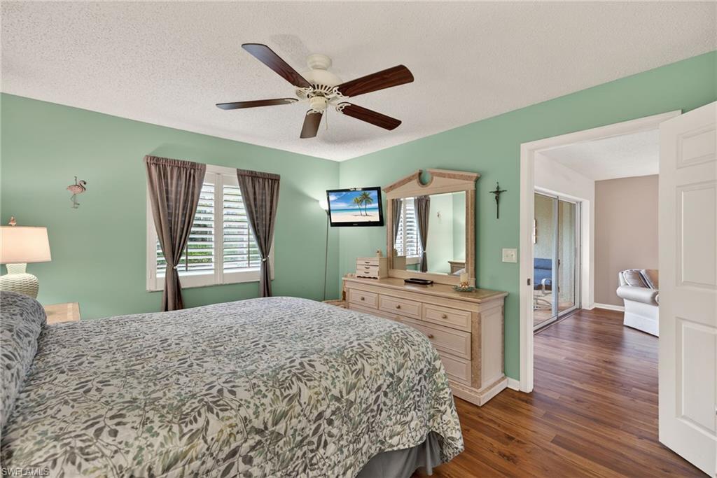 CHATHAM SQUARE - Residential