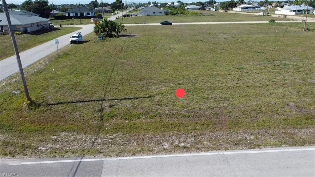 CAPE CORAL - Land