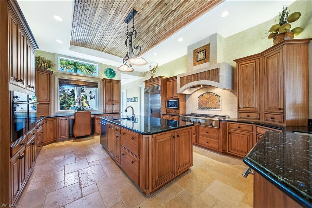 MARINA POINTE - Residential