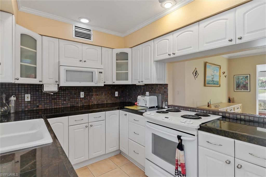 PORT CHARLOTTE - Residential