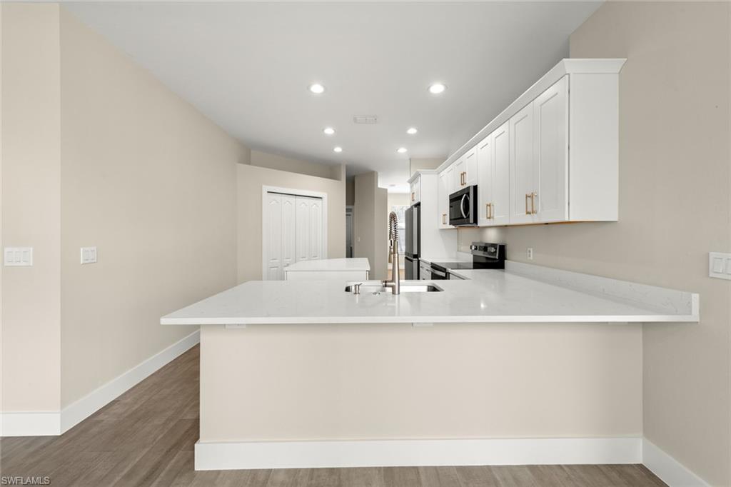 STONEYBROOK - Residential