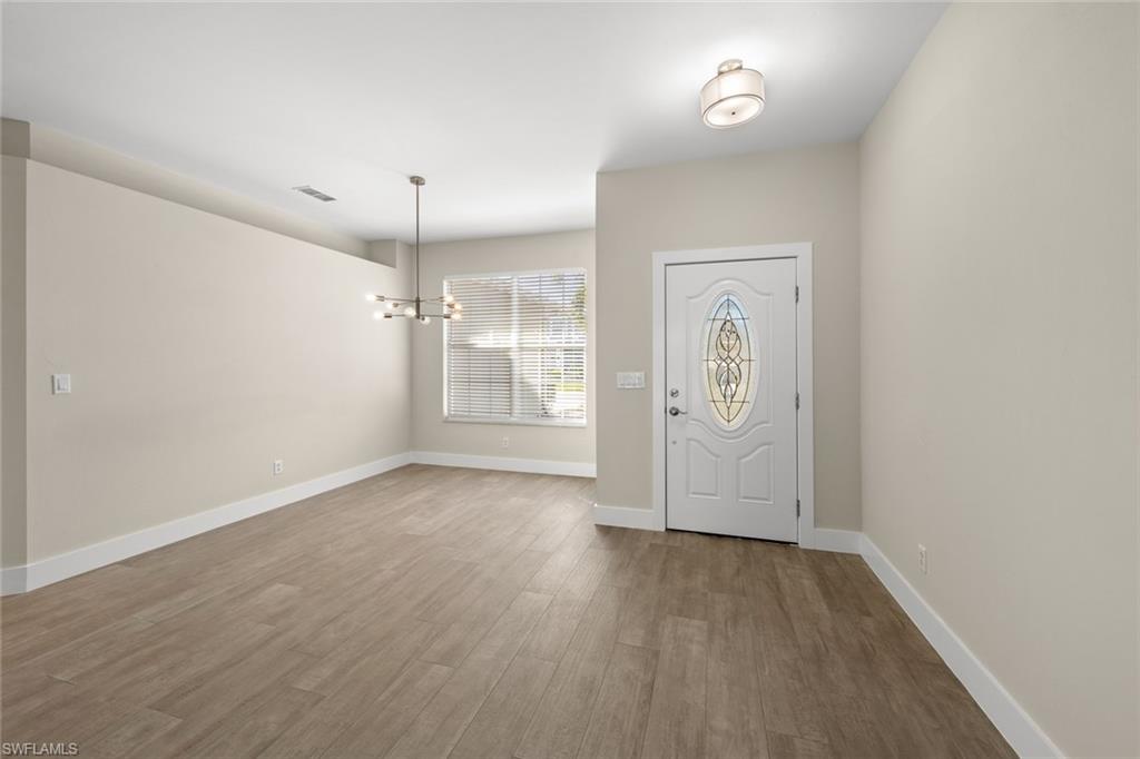 STONEYBROOK - Residential