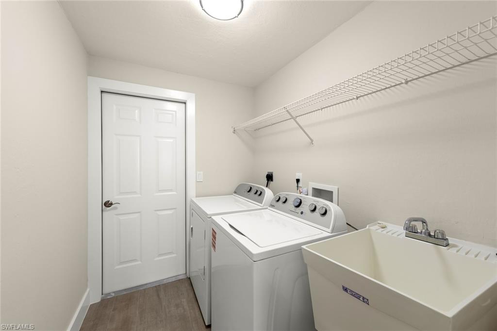 STONEYBROOK - Residential