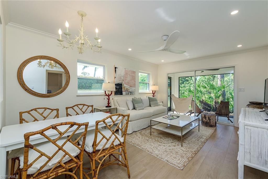 301 Ridge DR