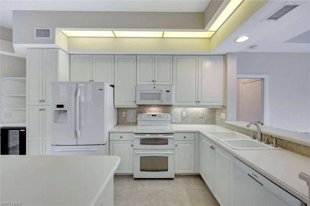 PALM COLONY - Residential